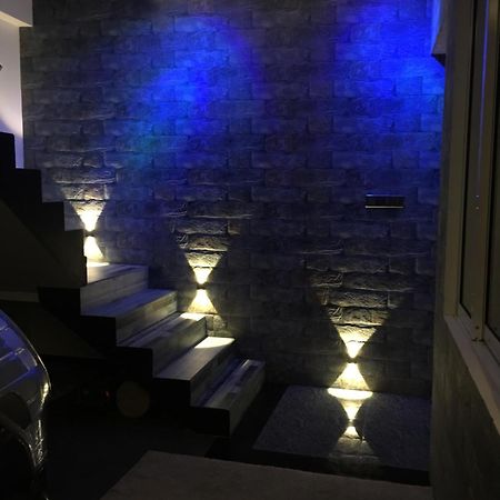 Jenushi Homestay Kandy Eksteriør bilde