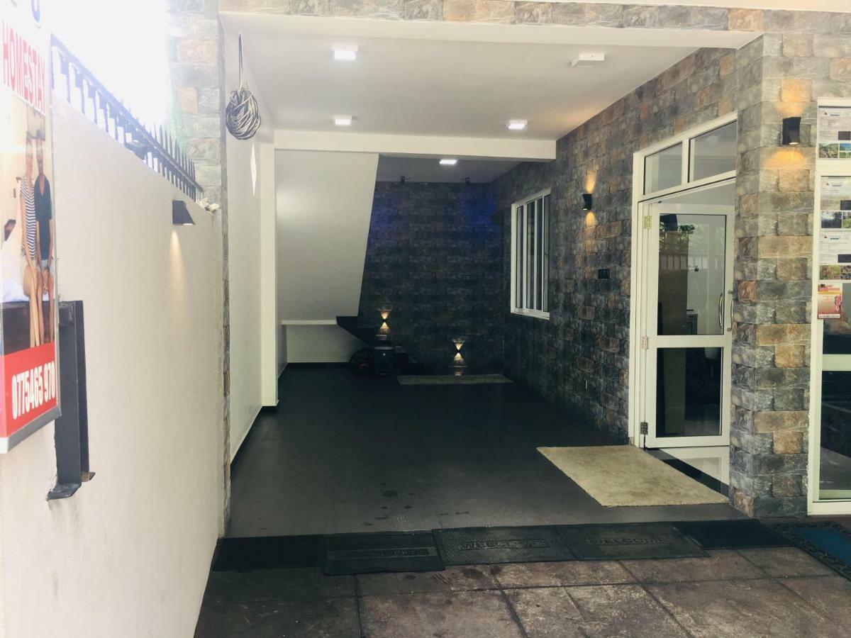Jenushi Homestay Kandy Eksteriør bilde