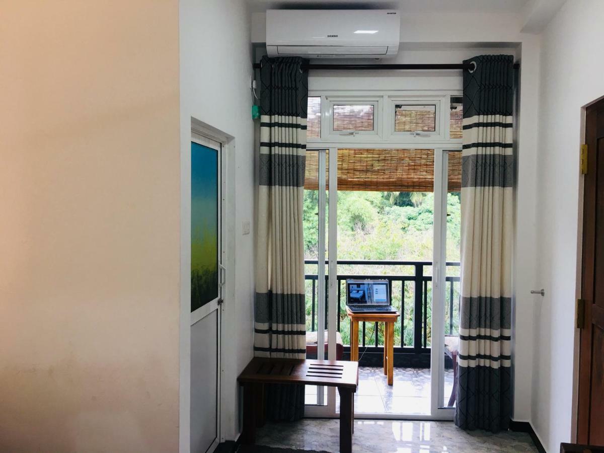 Jenushi Homestay Kandy Eksteriør bilde