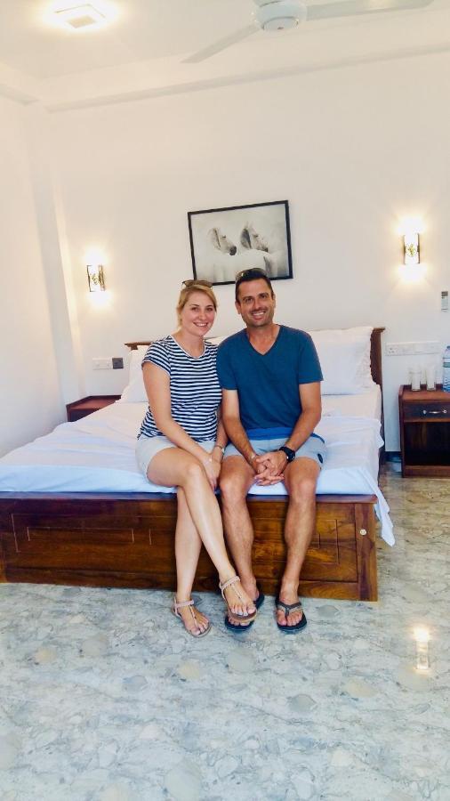 Jenushi Homestay Kandy Eksteriør bilde